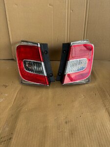 Honda Freed tail light set (GB3 LED D102)