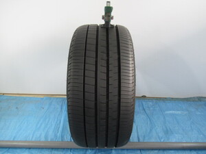 Used JDM tire set (255/35R19 DUNLOP VEURO VE304)
