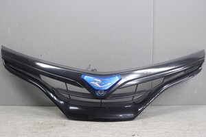 Used JDM tire set (AHR20 Toyota)