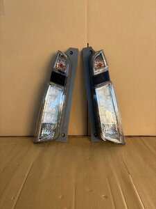 Used JDM tire set (N-WGN JH1 LED W1400)