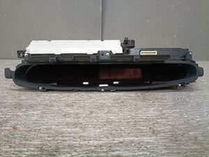 Toyota Prius instrument cluster (ZVW30 ZVW30-AHXGB)