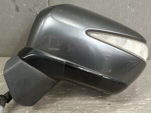 Honda Odyssey used OEM part (RB3)