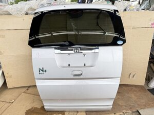 Used JDM auto part (N-BOX JF1 NH700M Honda)