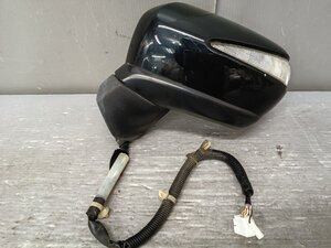 Honda Odyssey used OEM part (RB3 NH731P)