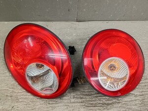 Volkswagen New Beetle tail light set