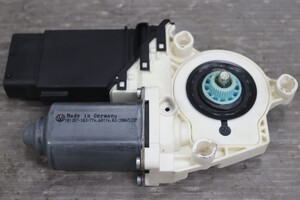 Volkswagen New Beetle used OEM part