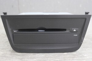 Honda Elysion navigation head unit (RR1 HDD Pioneer Honda)