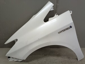 Toyota Prius used OEM part (ZVW30)