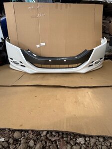 Honda Odyssey front bumper (RB3 NH624P)