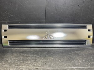 Used JDM audio head unit (U61V)