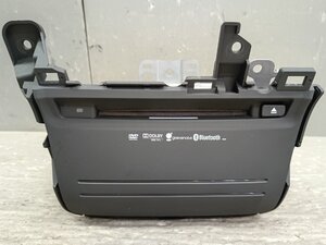 Honda Odyssey navigation head unit (RB3 HDD)
